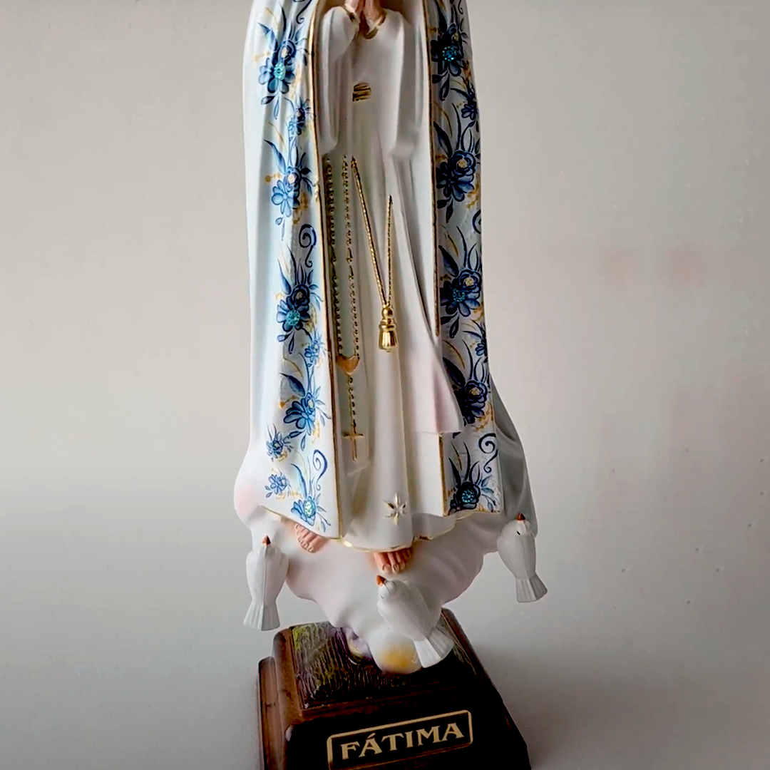 Our Lady of Fatima - Lavender Flowers - 11.8'' | 30cm