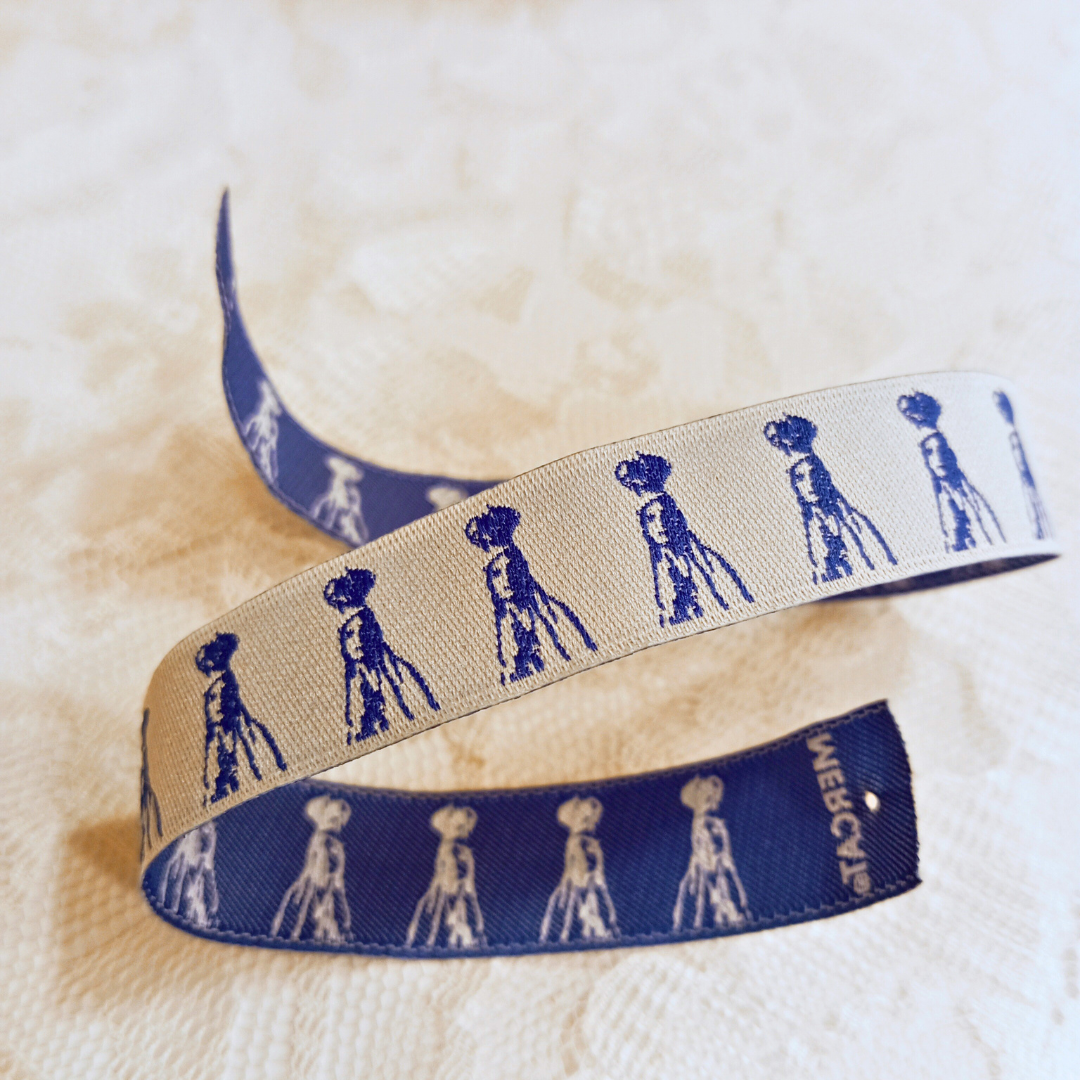 Face of Our Lady of Fatima Cloth Bracelet (White & Blue)