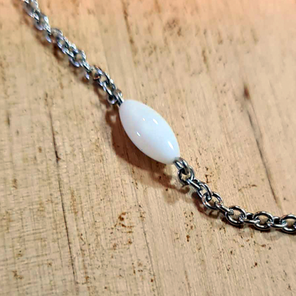 Mother of Pearl Decade Rosary with medal of the Angel and Our Lady of Fatima