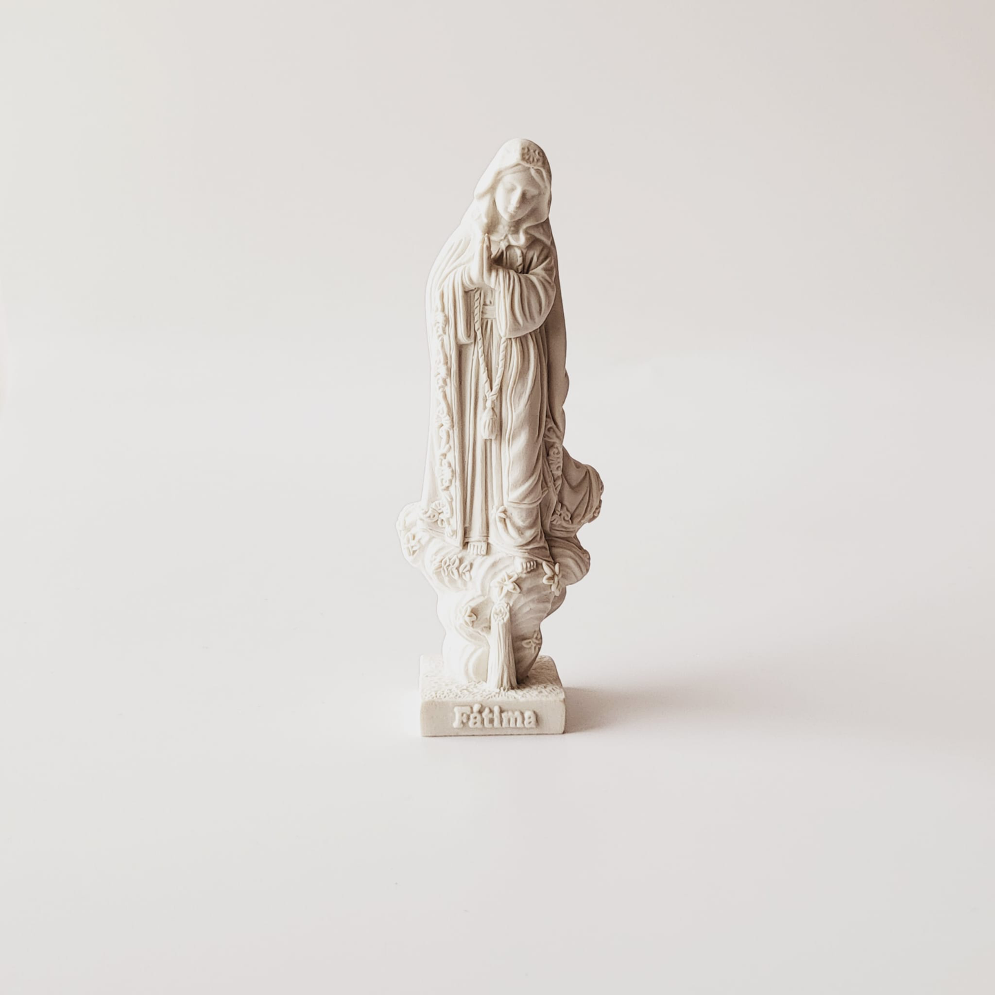 Our Lady of Fatima - Holm Oak - White - 3.9'' | 10cm