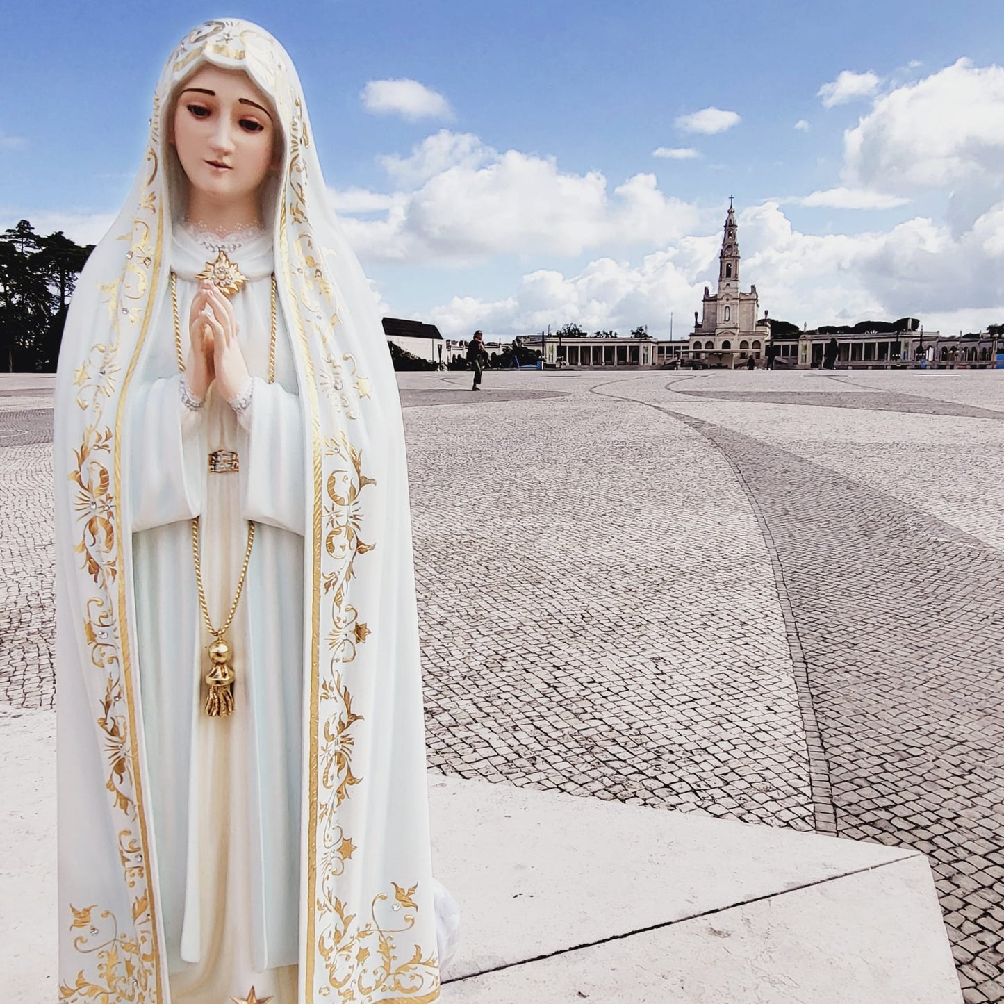 Wood - Our Lady of Fátima [Several sizes]